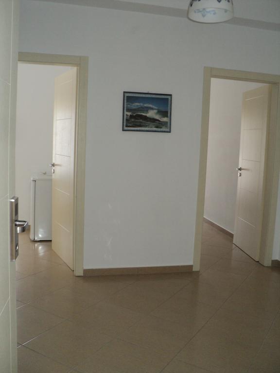 Vila Kosteli Himarë Habitación foto