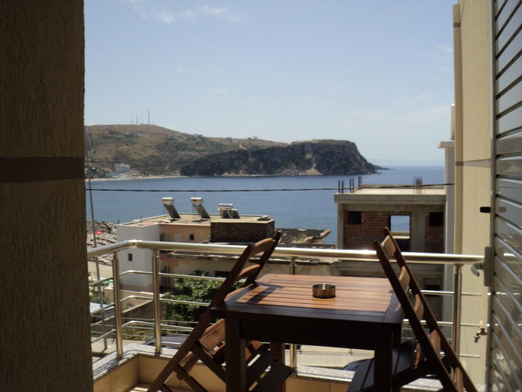 Vila Kosteli Himarë Habitación foto